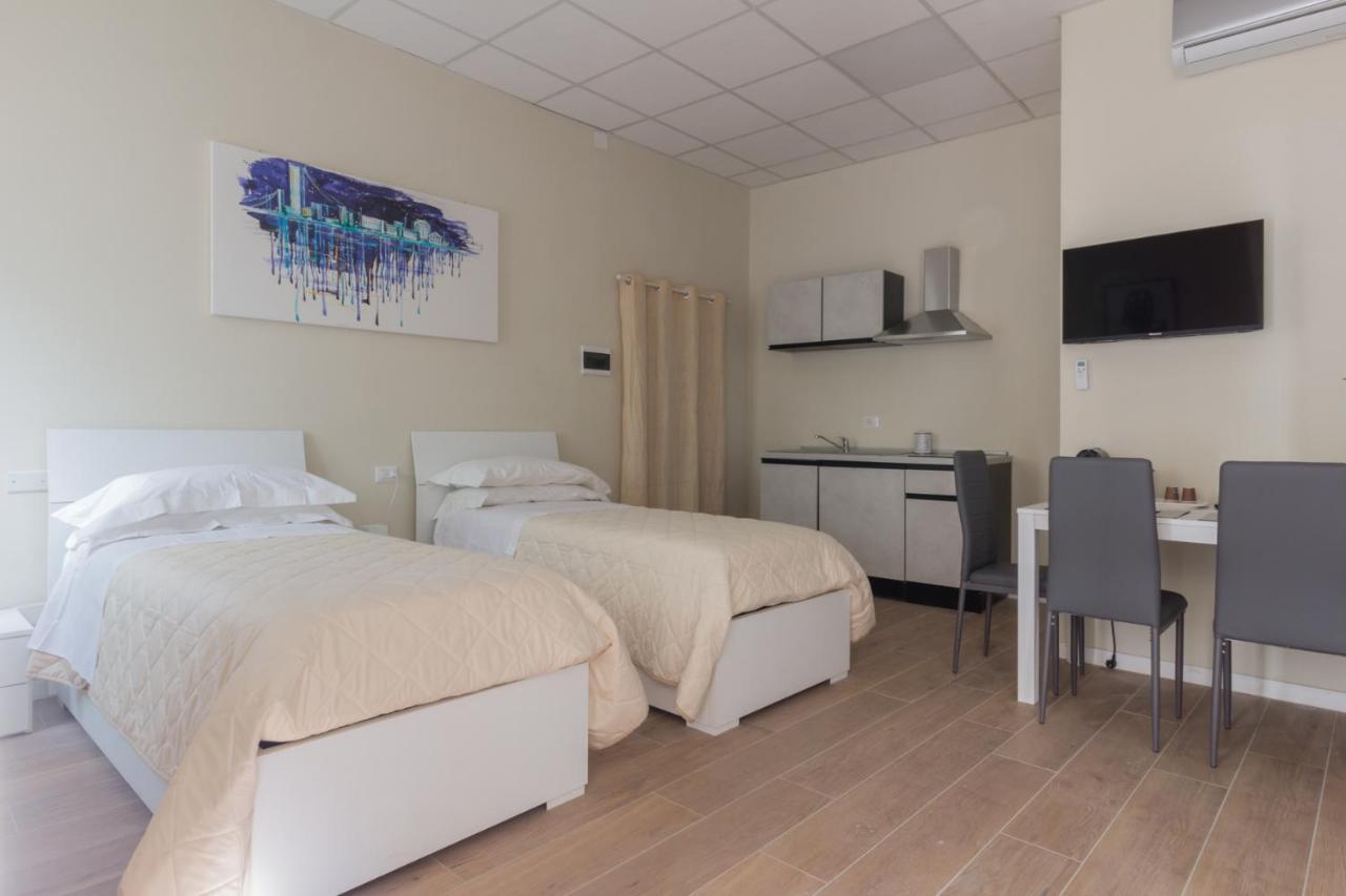 Center Rooms Piacenza Exterior photo
