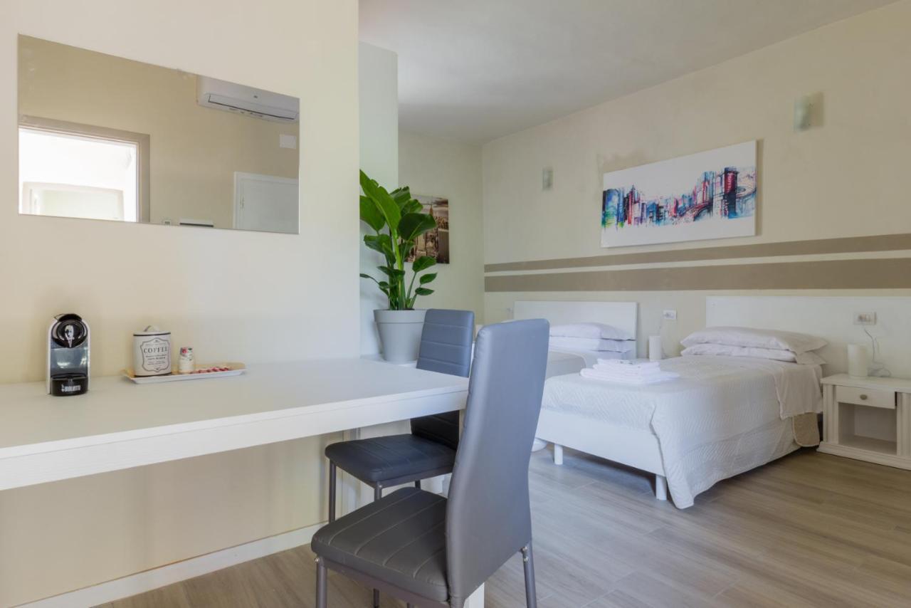 Center Rooms Piacenza Exterior photo