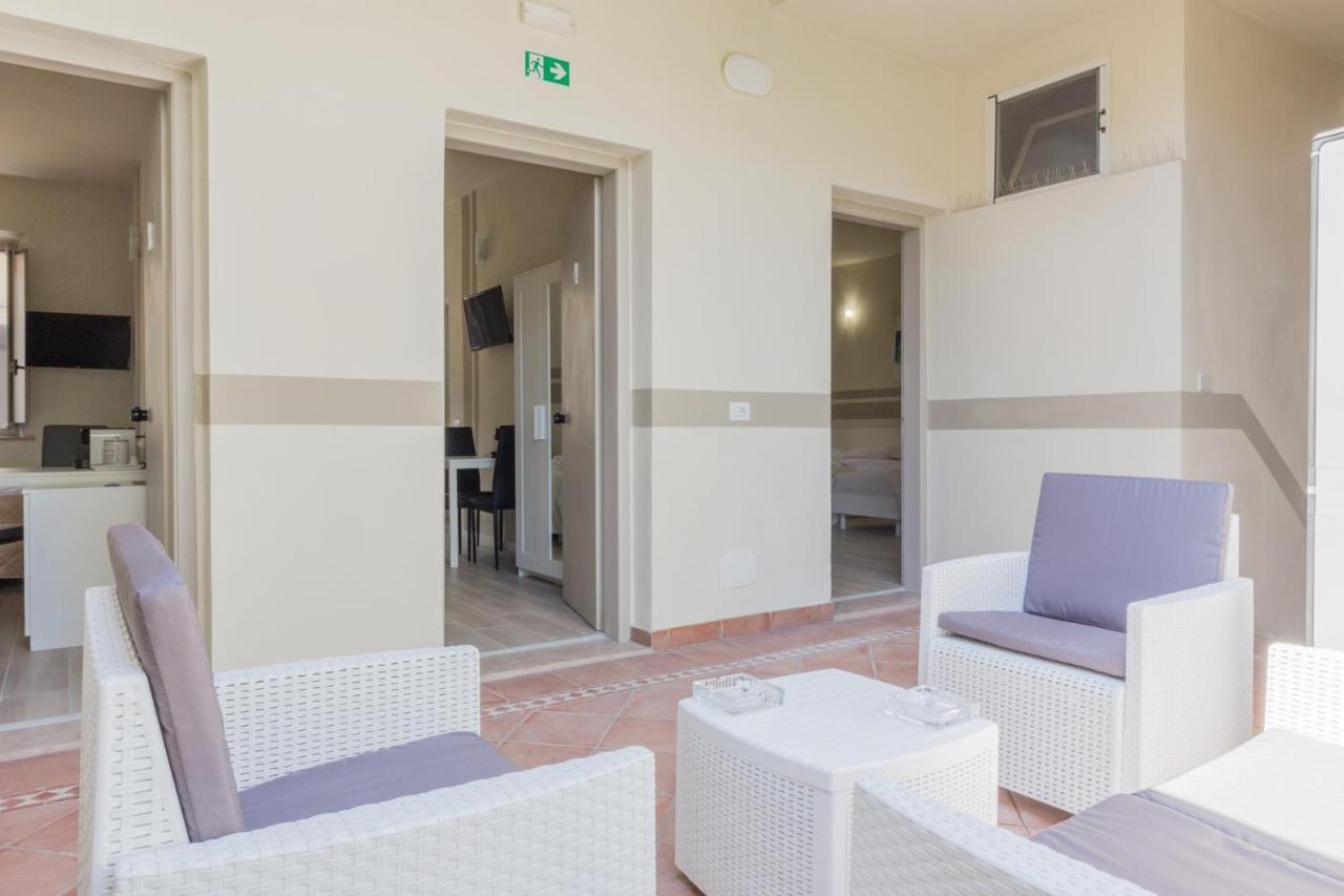 Center Rooms Piacenza Exterior photo