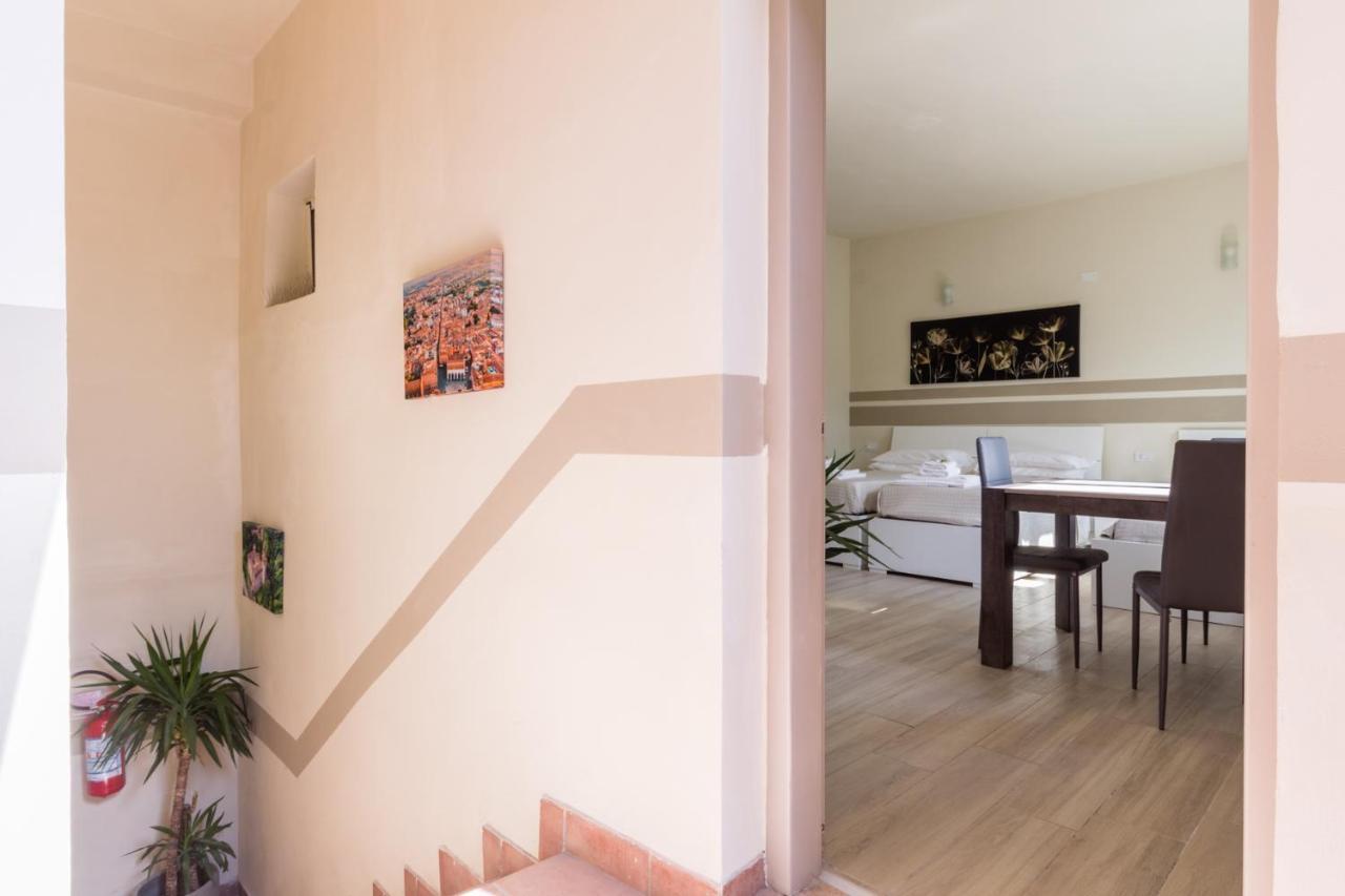Center Rooms Piacenza Exterior photo